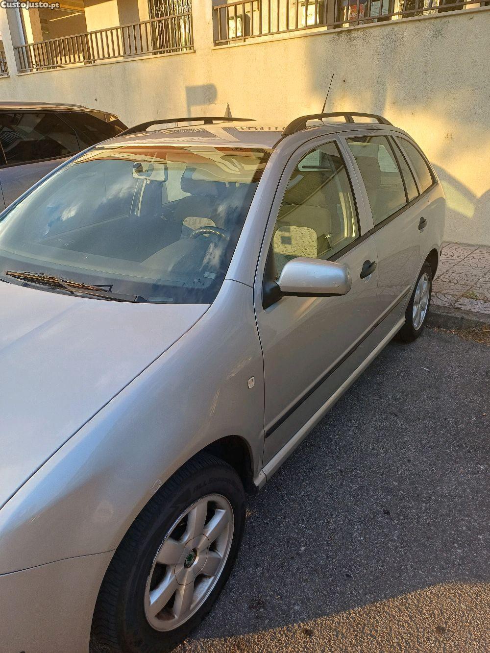 Skoda Fabia 1.2 htp — fotografia 2
