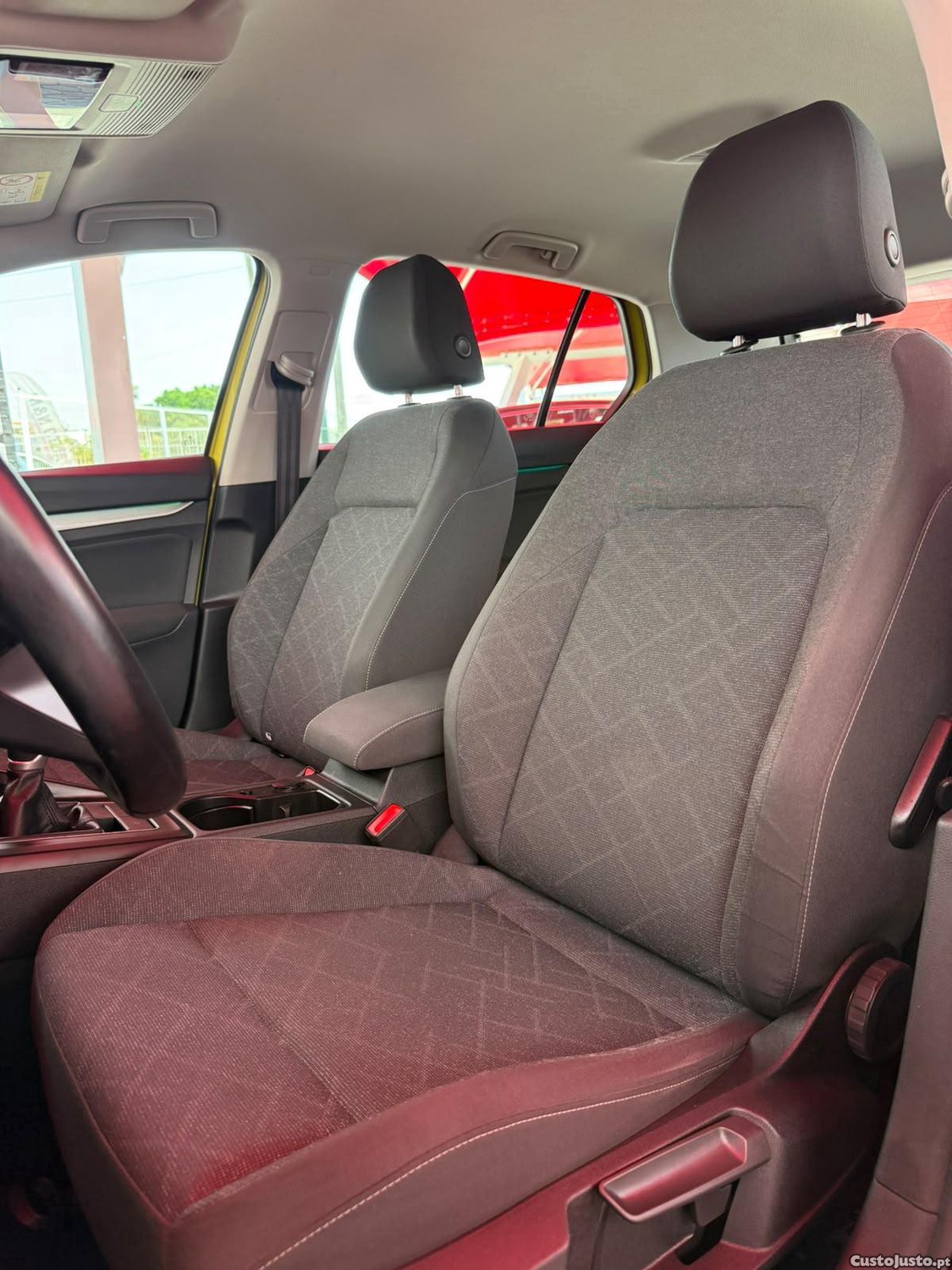 Volkswagen Golf 1.0 TSI Trendline Pa — fotografia 5
