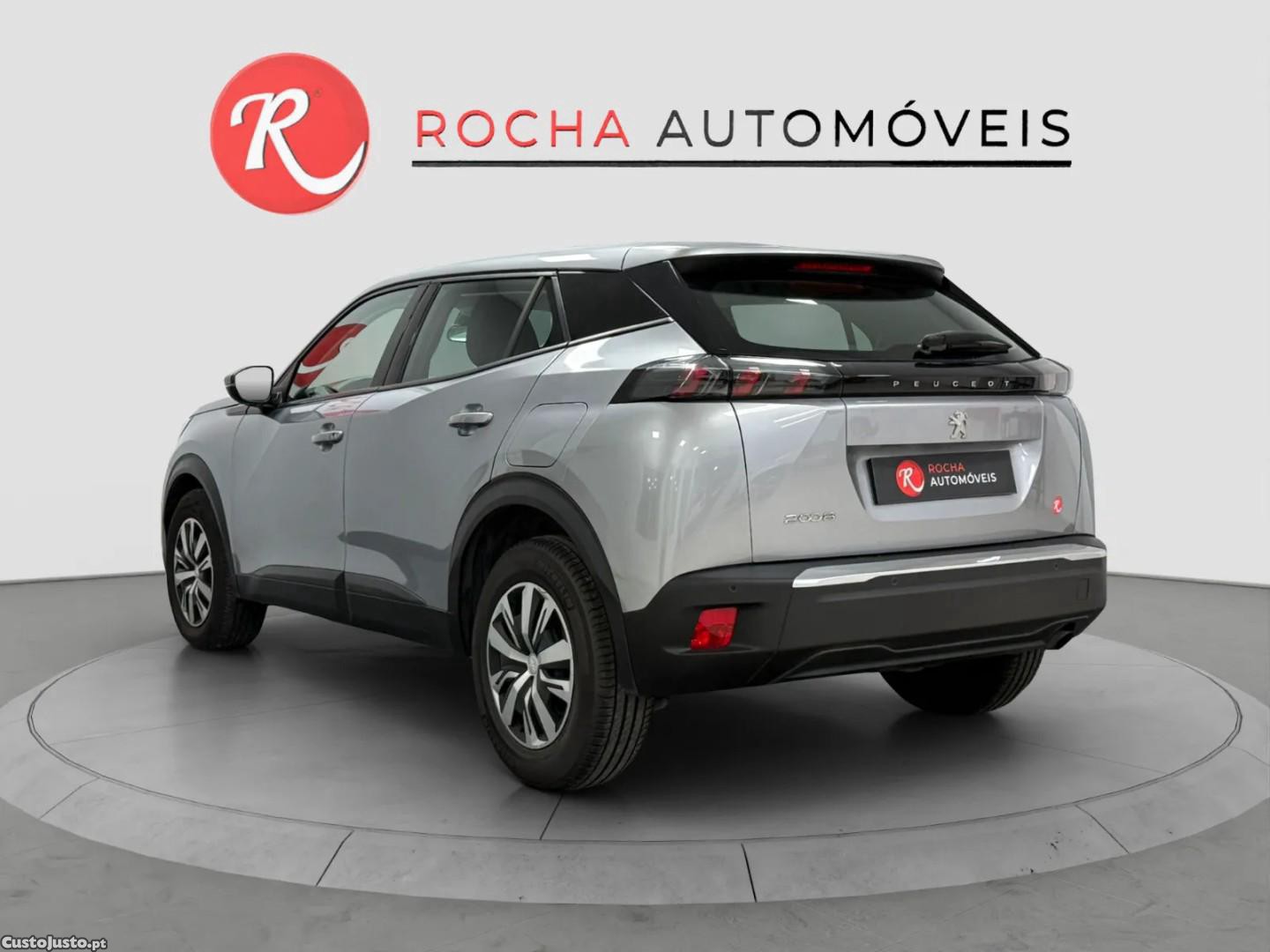 Peugeot 2008 PureTech 100 Active — fotografia 6