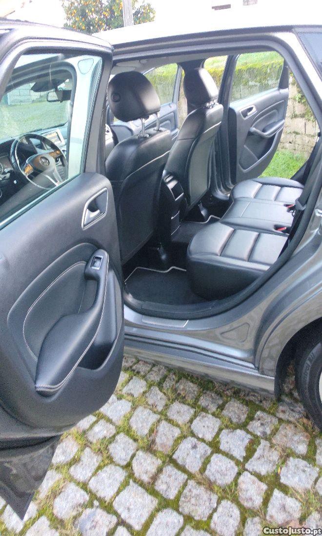 Mercedes-Benz B 180 blue efficiency — photo 5