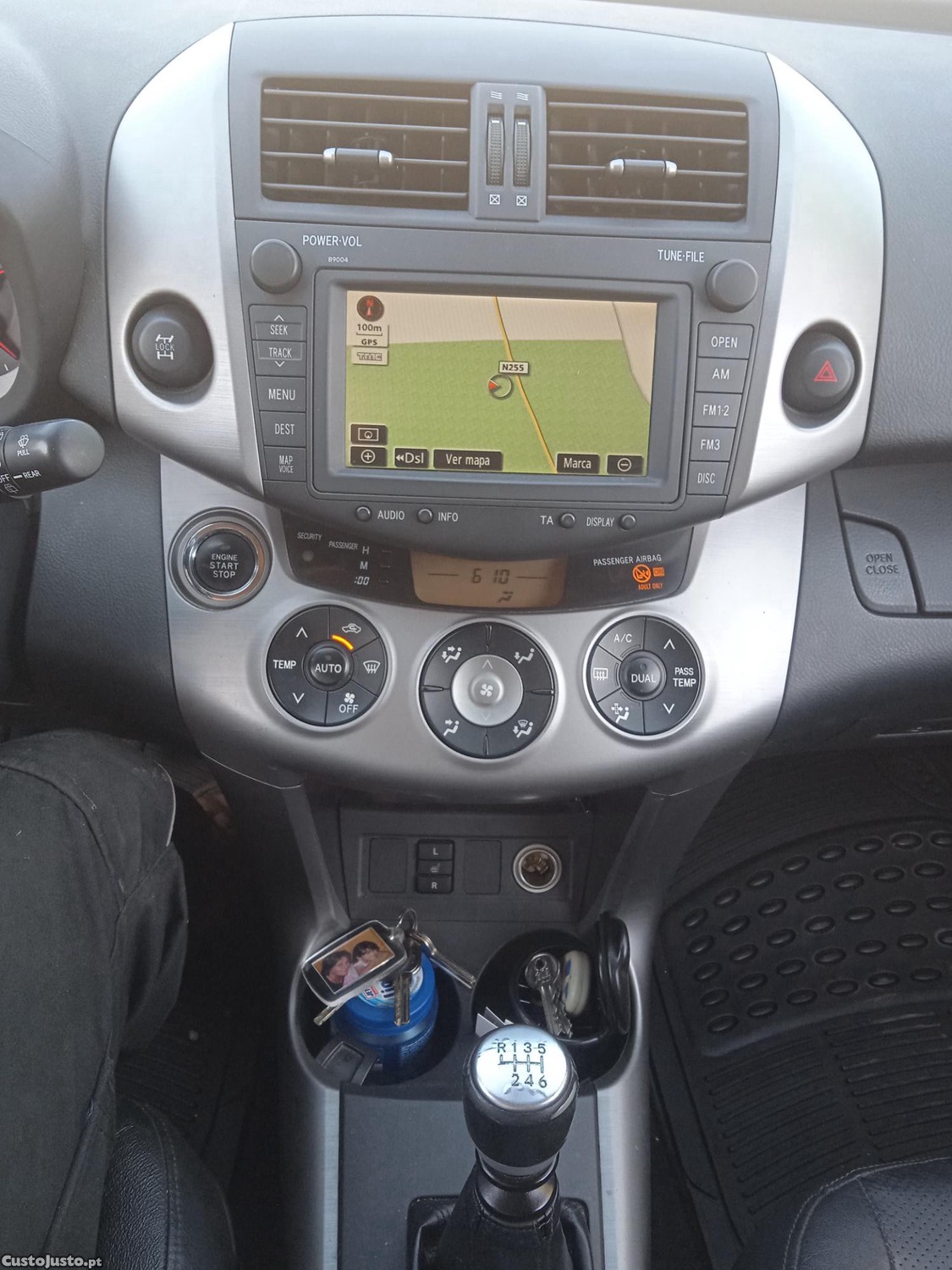 Toyota RAV4 D4D Cat — fotografia 2