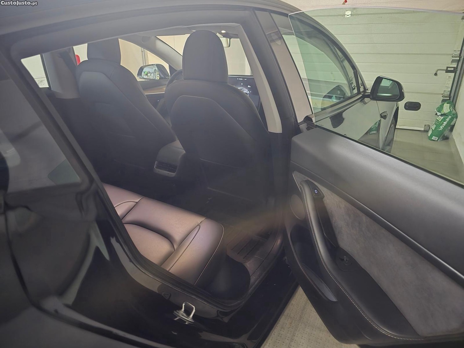 Tesla Model 3 RWD — fotografia 7