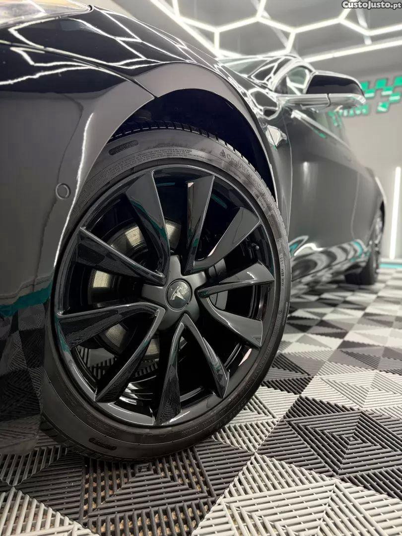 Tesla Model 3 Standard rwd plus - 19 foto 3