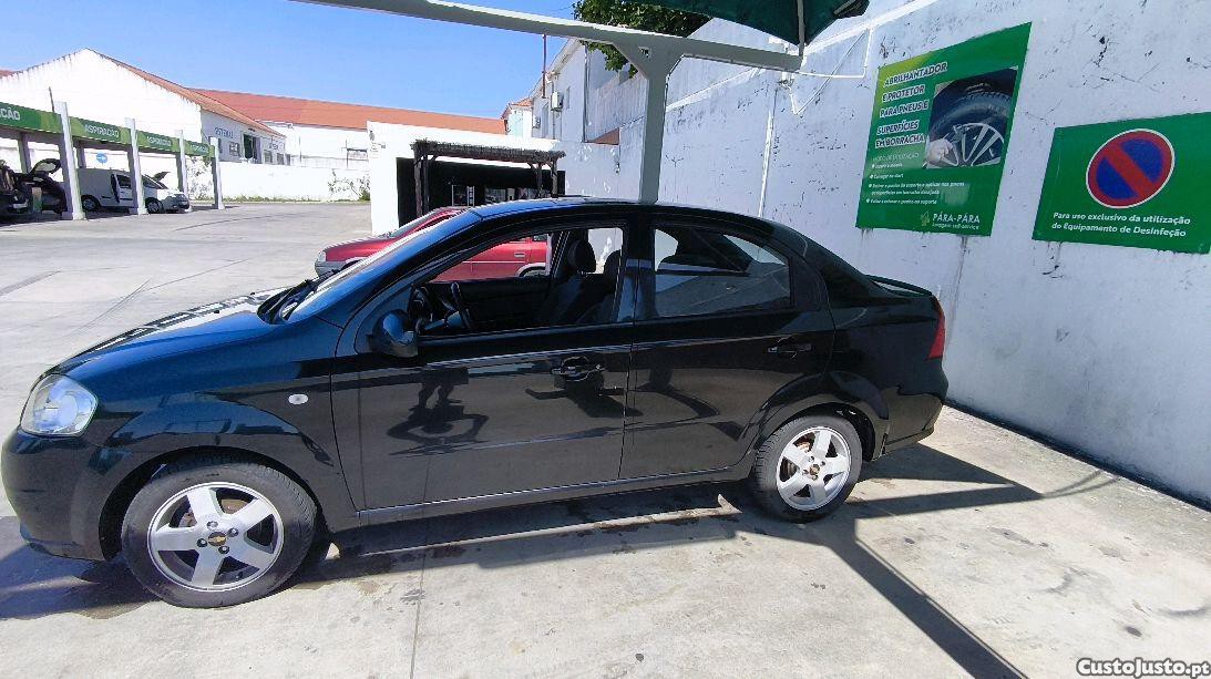 Chevrolet Aveo 1.2 — fotografia 2