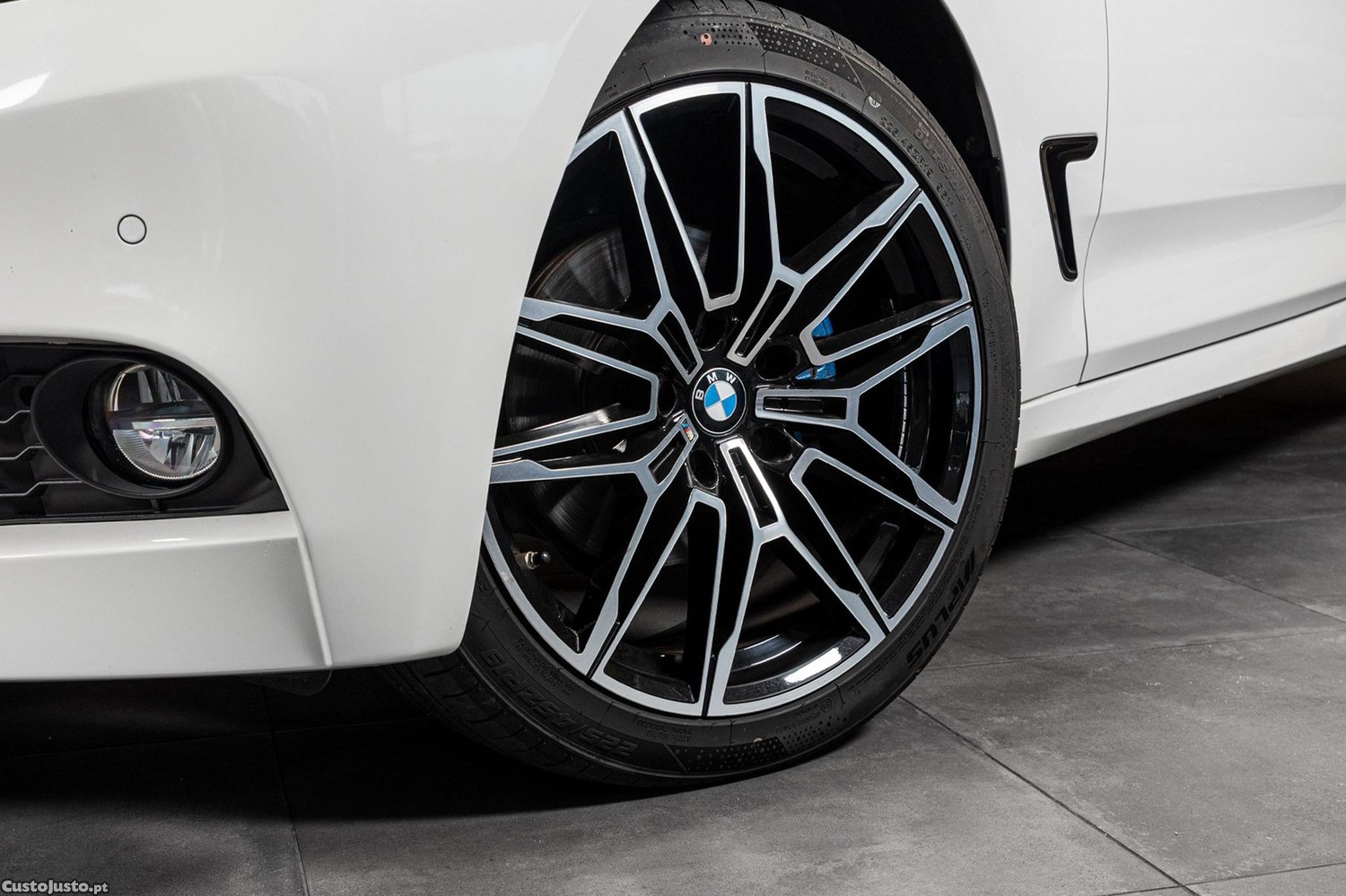 BMW 320 d Auto Pack M — fotografia 24