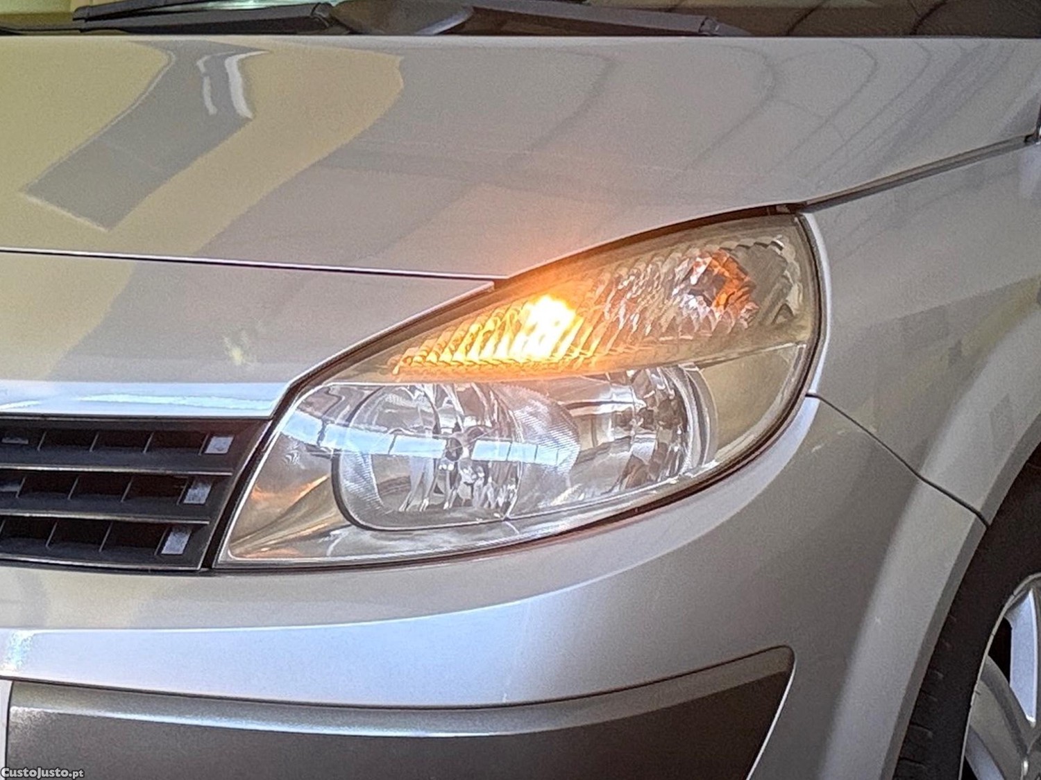Renault Grand Scénic 1.5 dCi - 06 — photo 5
