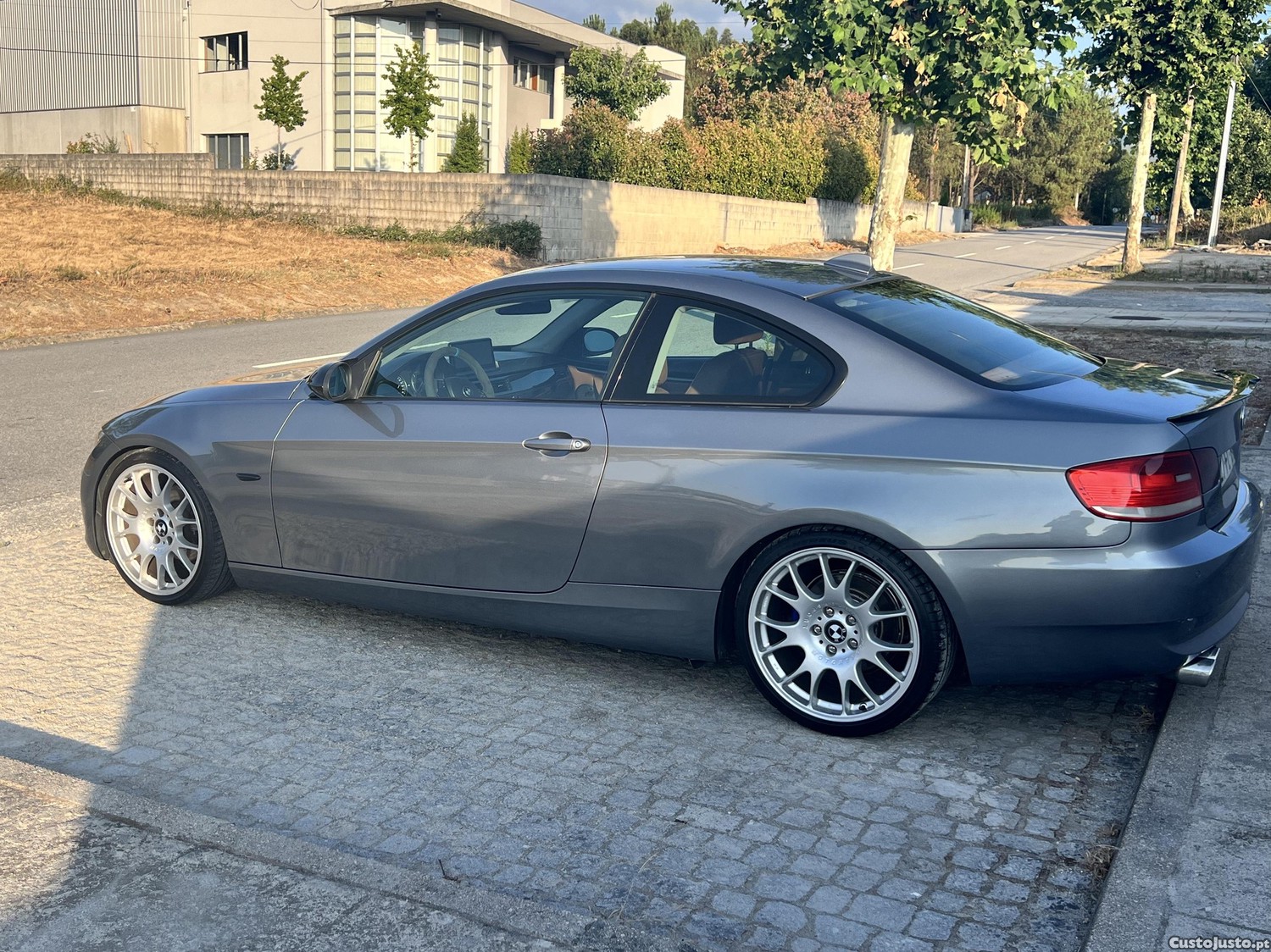 BMW 320 coupe — fotografia 8