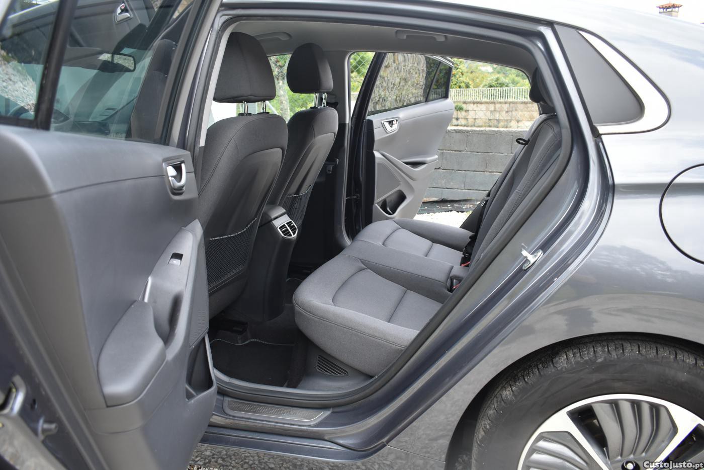 Hyundai IONIQ 1.6 GDI PHEV — fotografia 5
