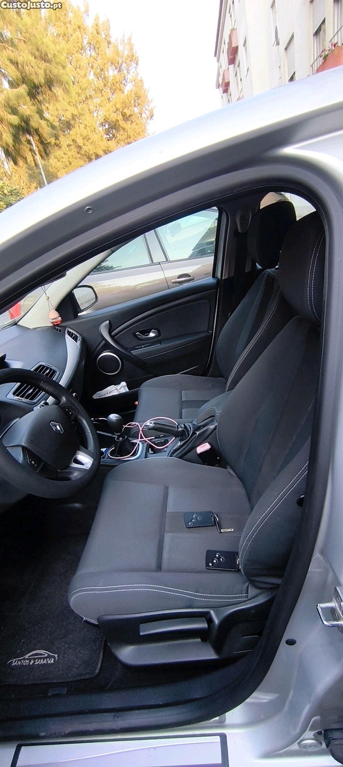 Renault Mégane 1.5dci — fotografia 5