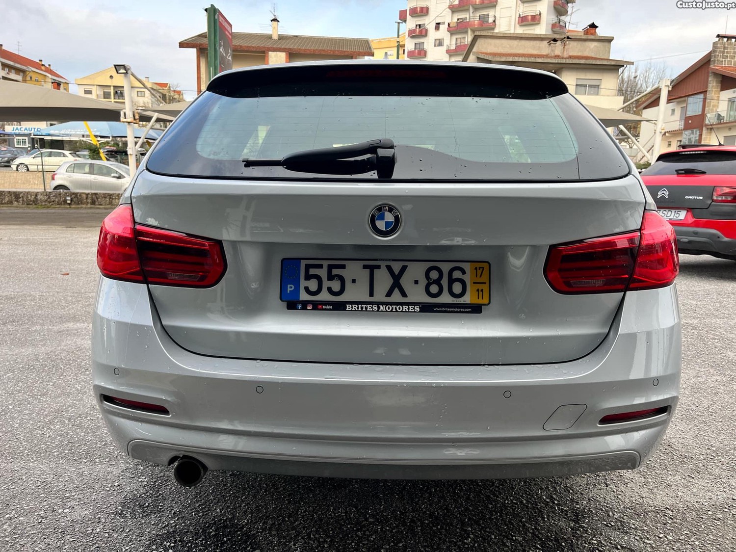 BMW 318 Touring Advantage — fotografia 12