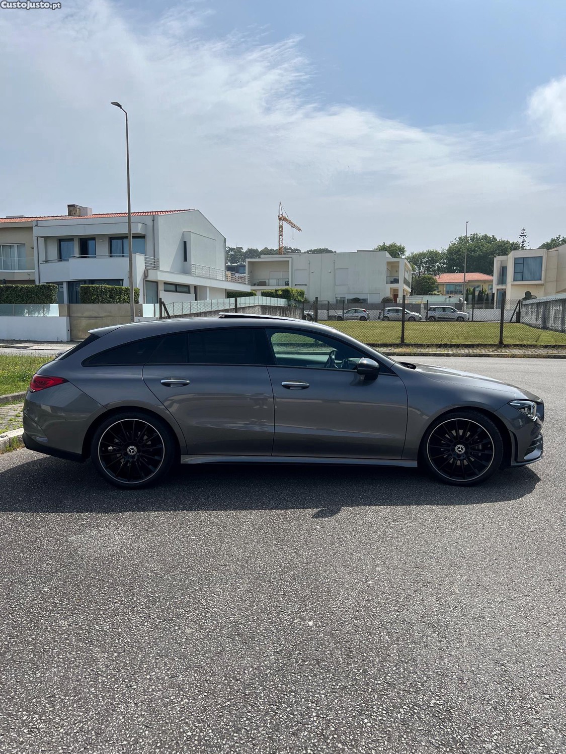 Mercedes-Benz CLA 180 AMG — fotografia 3