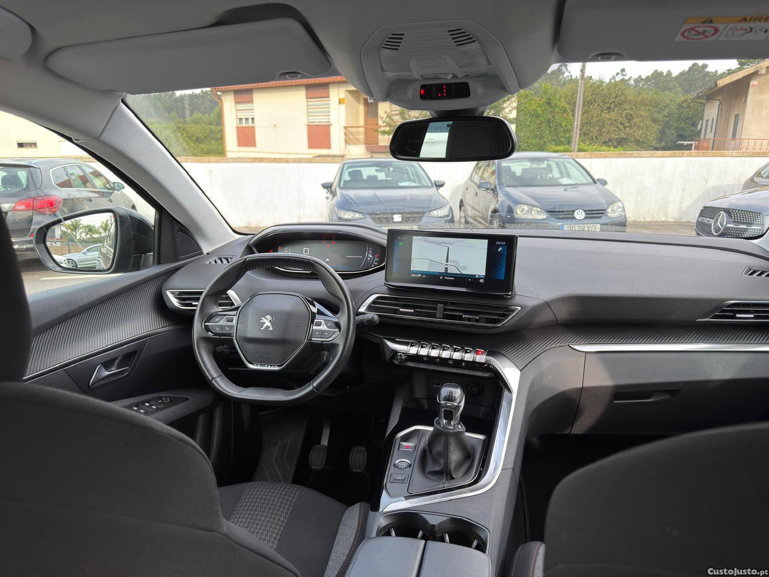 Peugeot 3008 1.5 BlueHDi Active Pack — fotografia 12