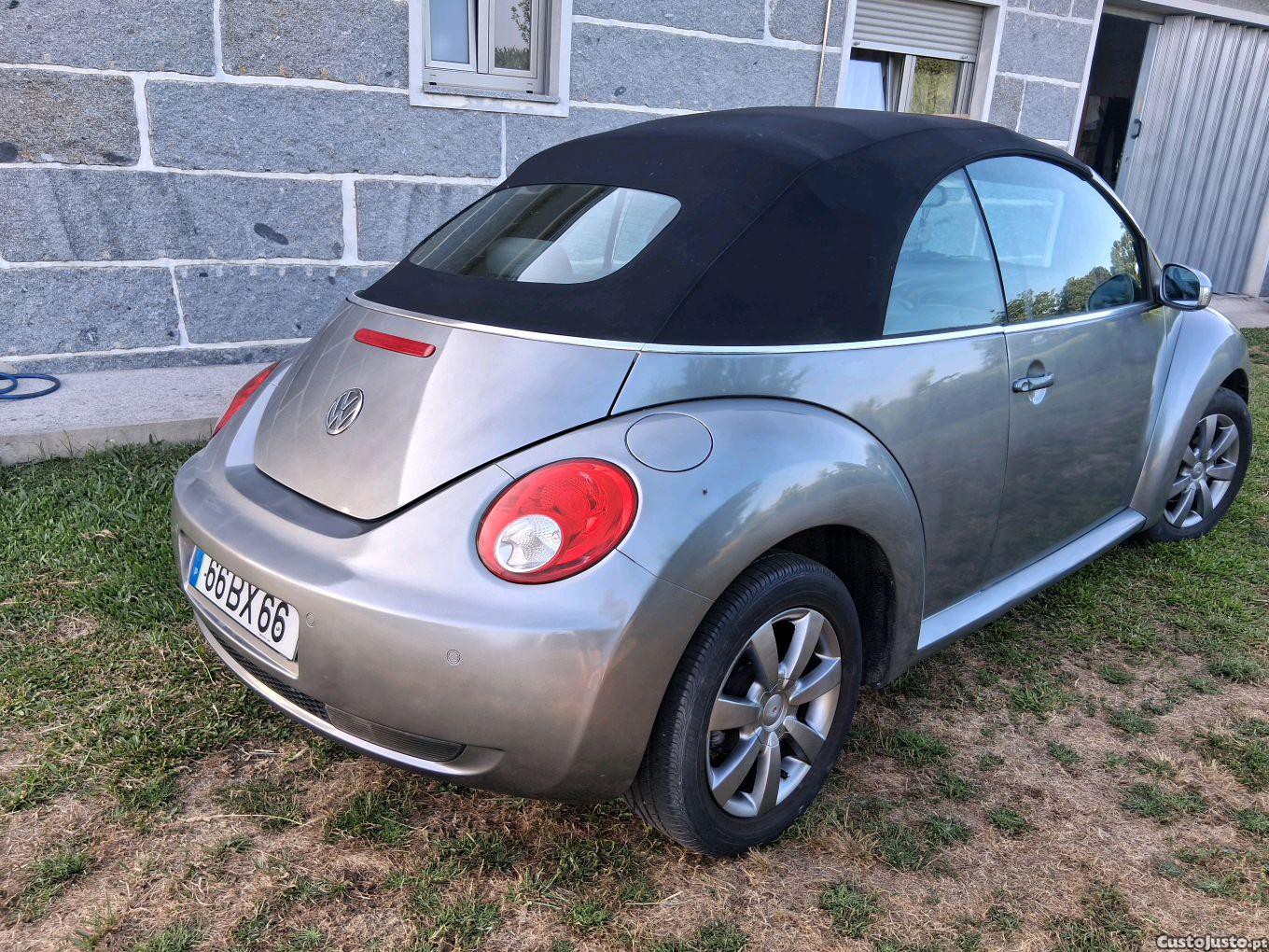 Volkswagen New Beetle Cabrio comfor — fotografia 5