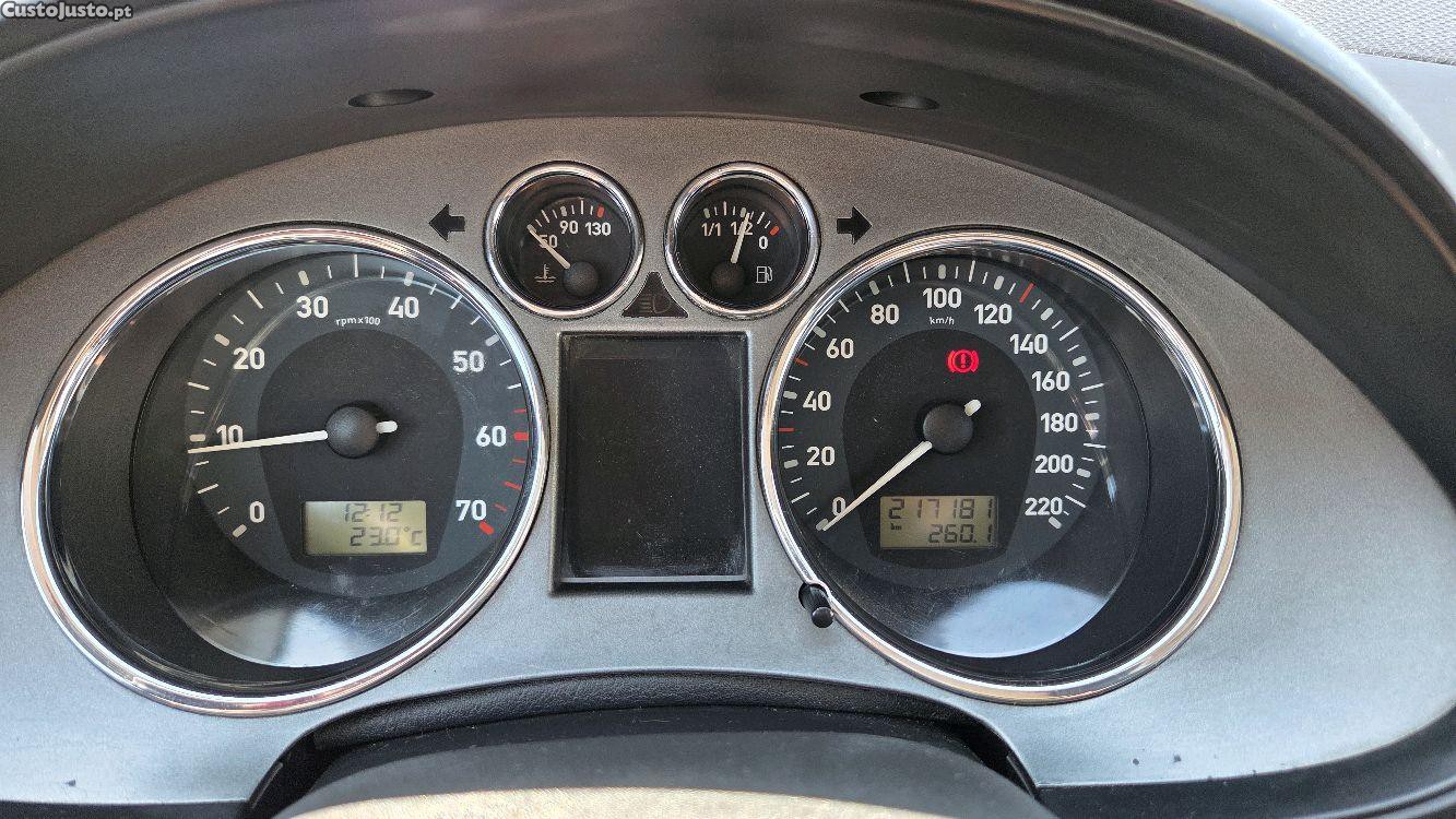 SEAT Ibiza 1.2 12v Sport — fotografia 5