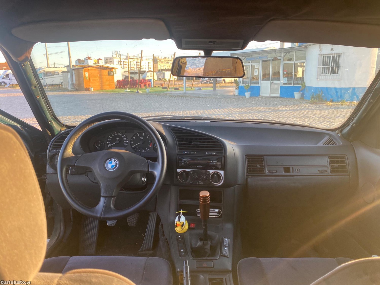 BMW 323 E36 — fotografia 3
