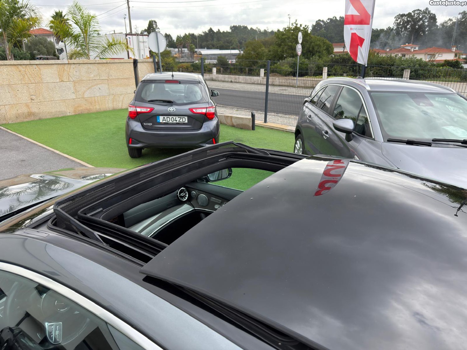 Mercedes-Benz E 220 d AMG Line — fotografia 13