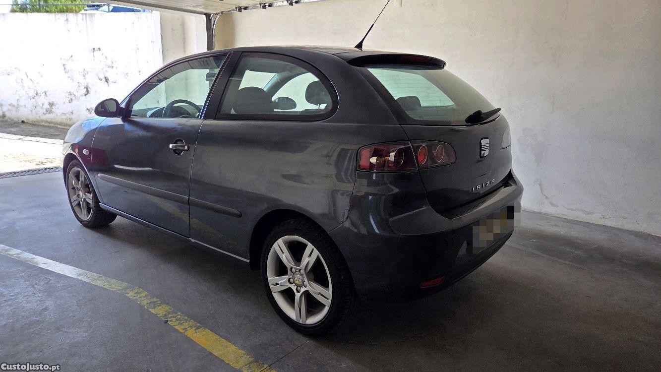 SEAT Ibiza 1.2 12v Sport — fotografia 10