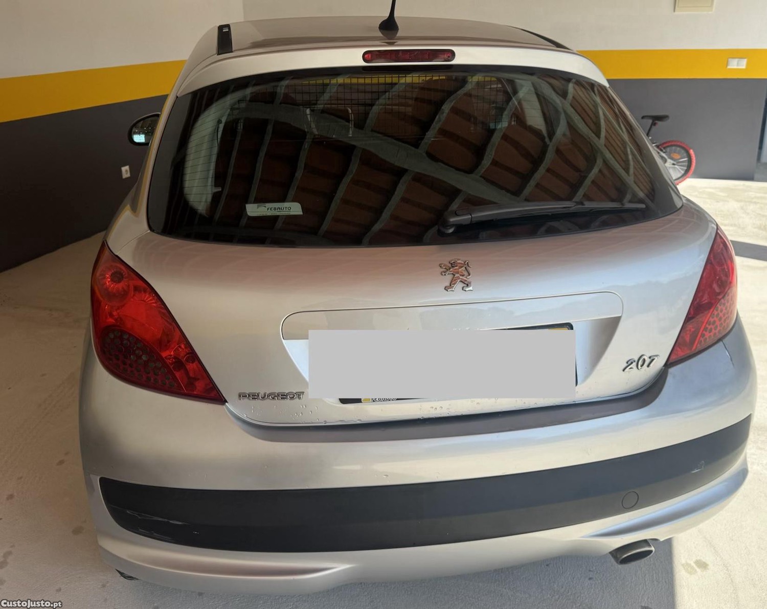 Peugeot 207 1.6 hdi 90cv — fotografia 8