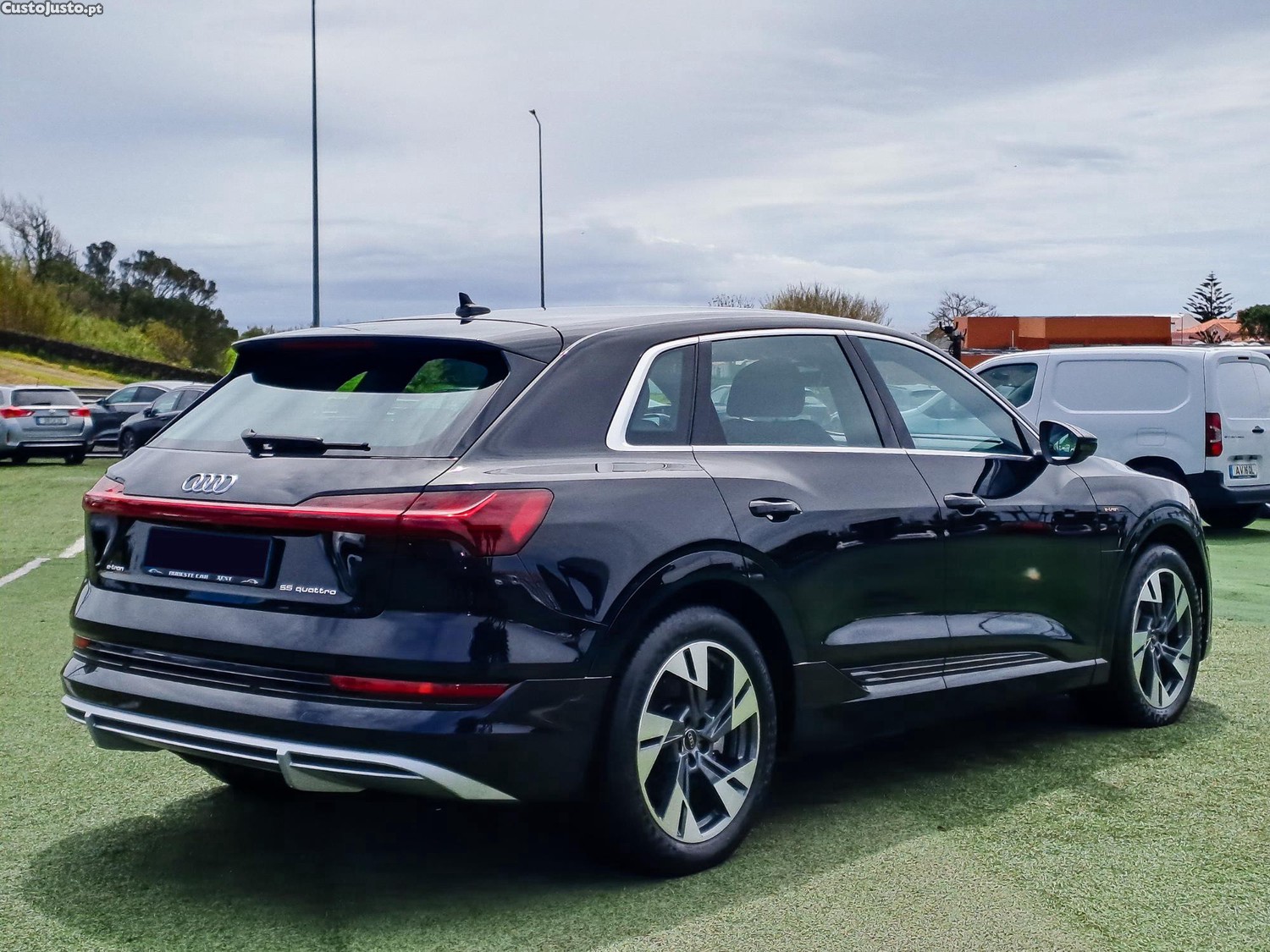 Audi e-tron SPORTBACK 55 QUATTRO SLINE 408CV ELÉTRICO 2021 - 21 — photo 5