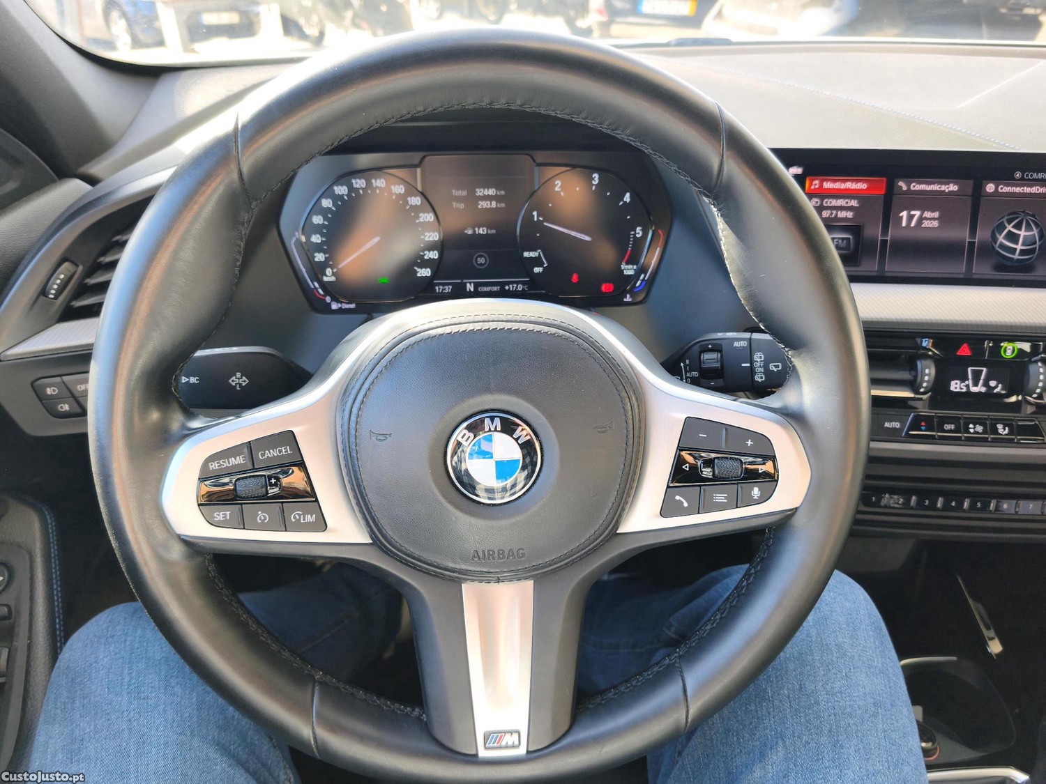 BMW 116 d Pack M 32 mil kms — fotografia 12