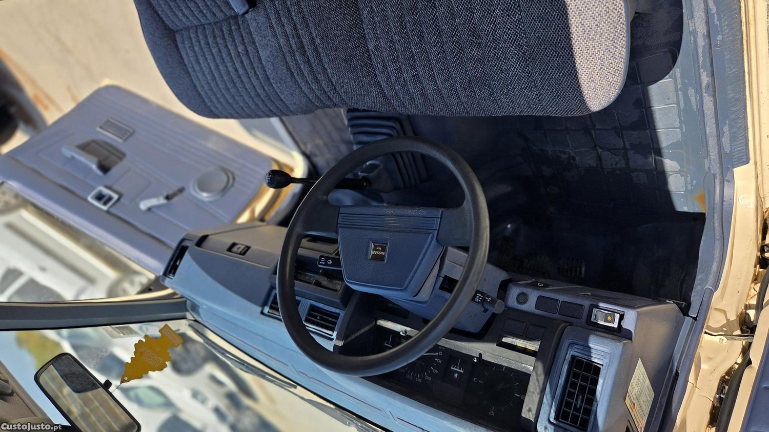 Nissan Pick Up King cab — fotografia 3