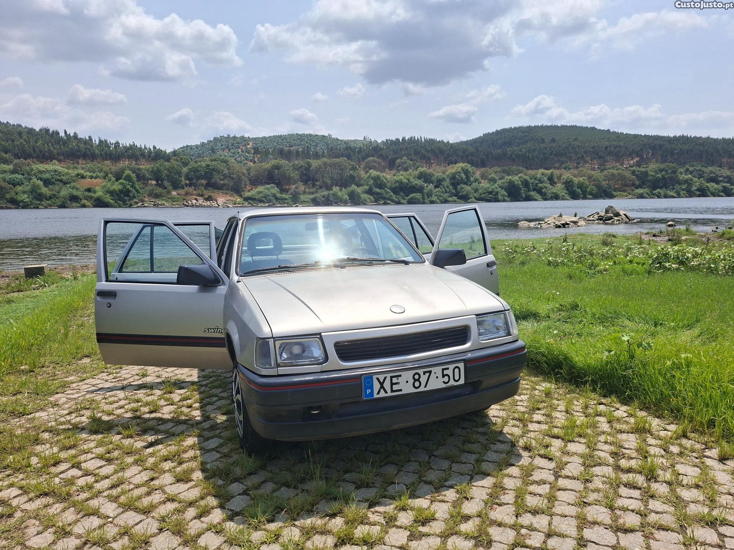 Opel Corsa A 1.2S — fotografia 7