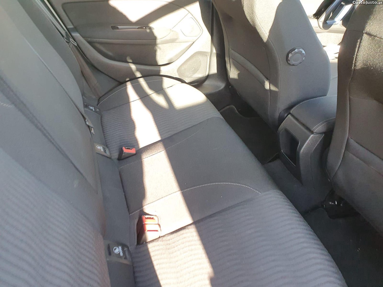 Peugeot 308 1.6 HDI120 cav — fotografia 3