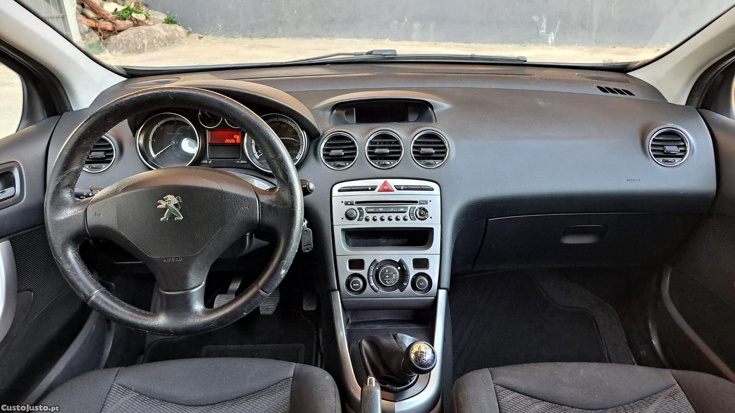 Peugeot 308 1.6 HDi Active — fotografia 3