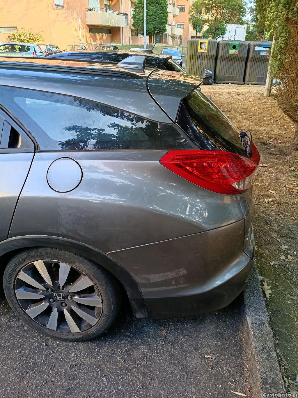 Honda Civic Tourer 1.6 idtec Elegance+Adas — fotografia 9