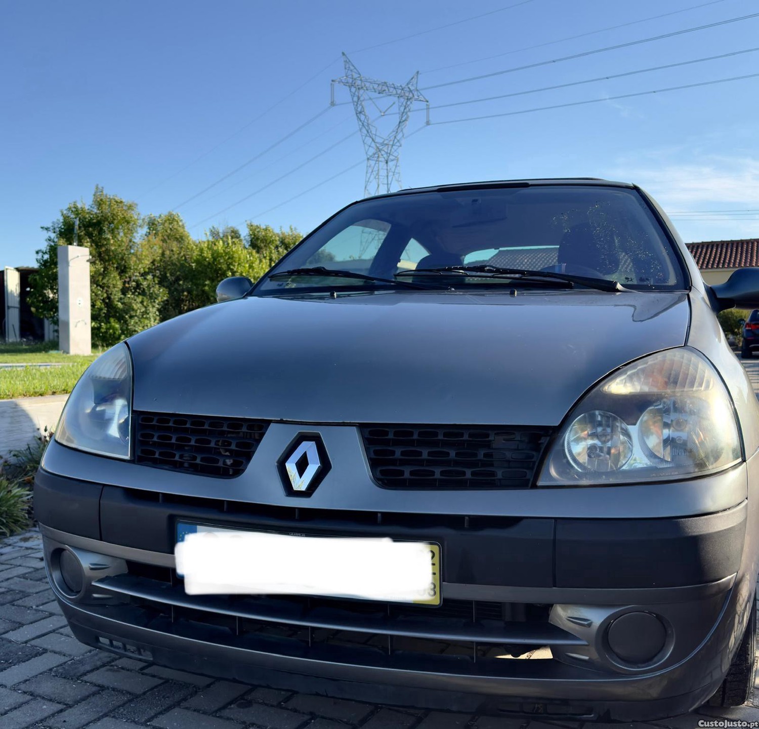 Renault Clio - — fotografia 7