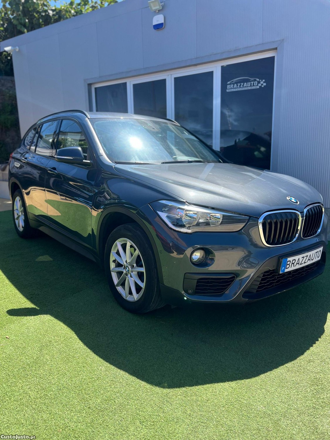 BMW X1 18 d sDrive Line Sport - 17 foto 4