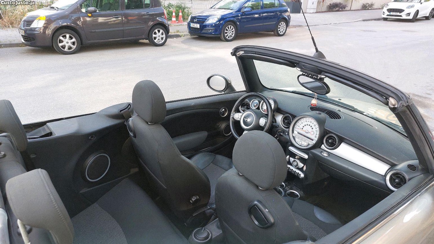 MINI Cooper cabrio 1.6 — photo 4
