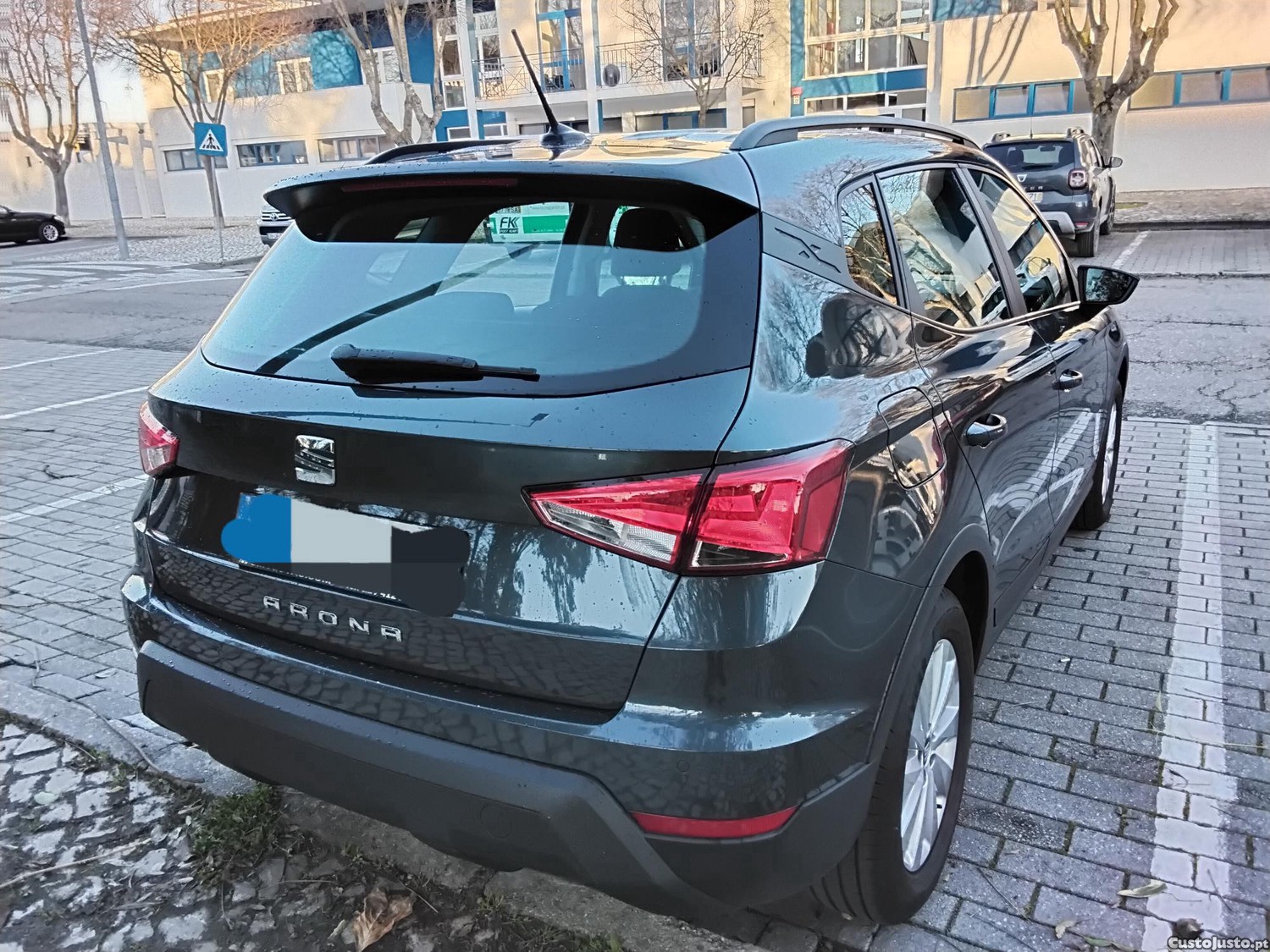SEAT Arona 1.0 TSI STYLLE — fotografia 6