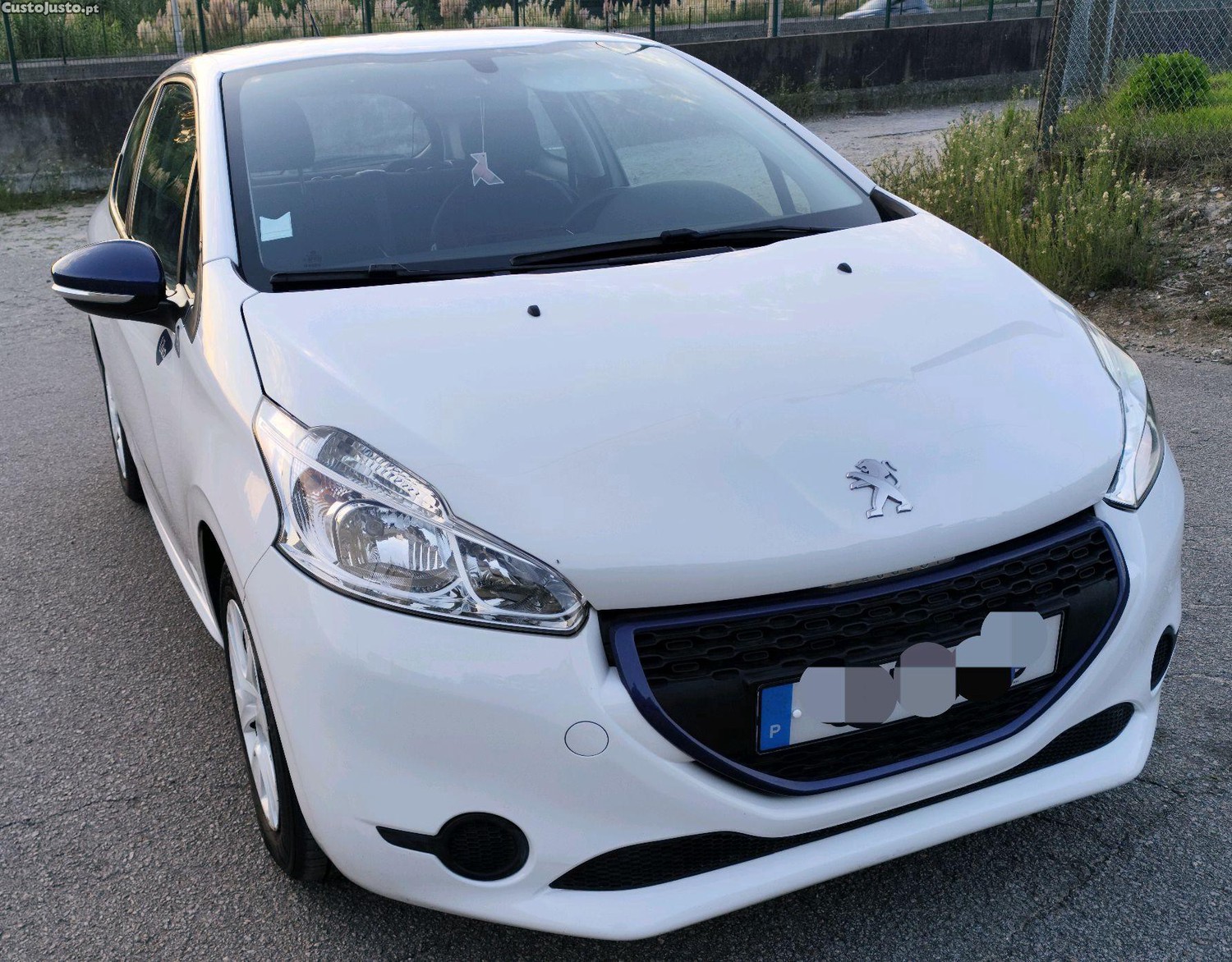Peugeot 208 VTI 98000kms — photo 2