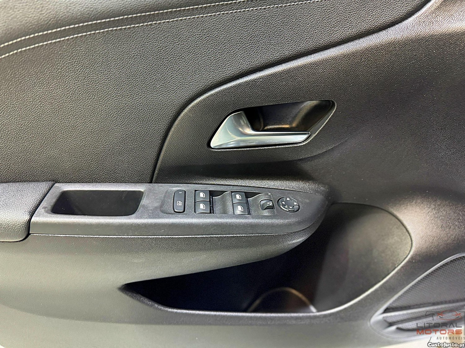 Opel Corsa 1.2 T Hybrid EdCT — fotografia 9