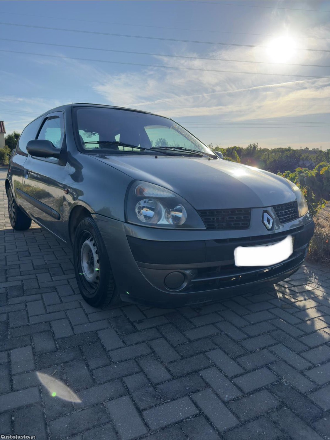 Renault Clio - — fotografia 6