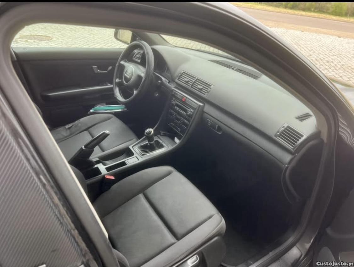 Audi A4 B6 — fotografia 2