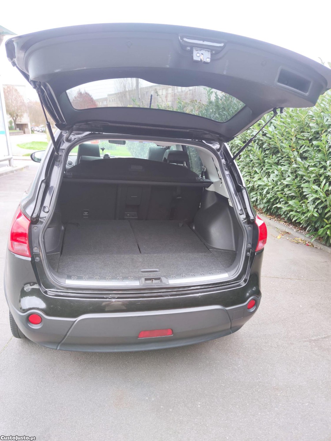 Nissan Qashqai + 2 — fotografia 2