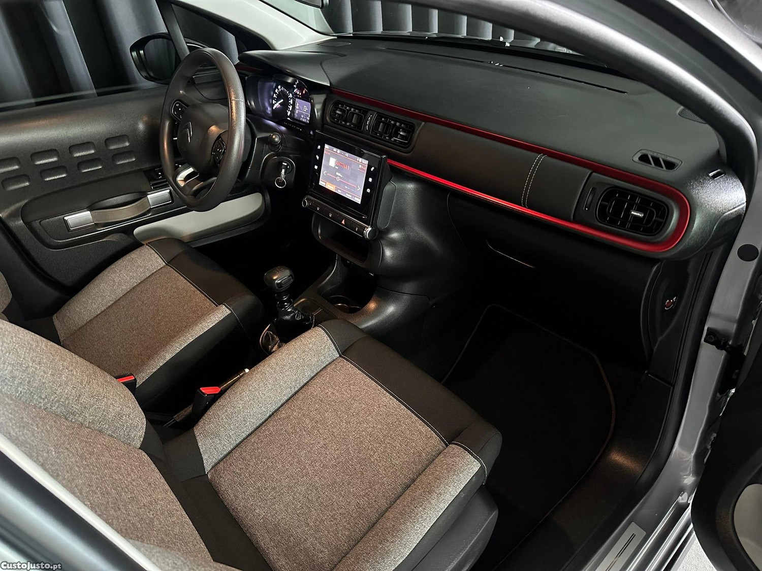 Citroën C3 1.5 BlueHDi C-Series — fotografia 8