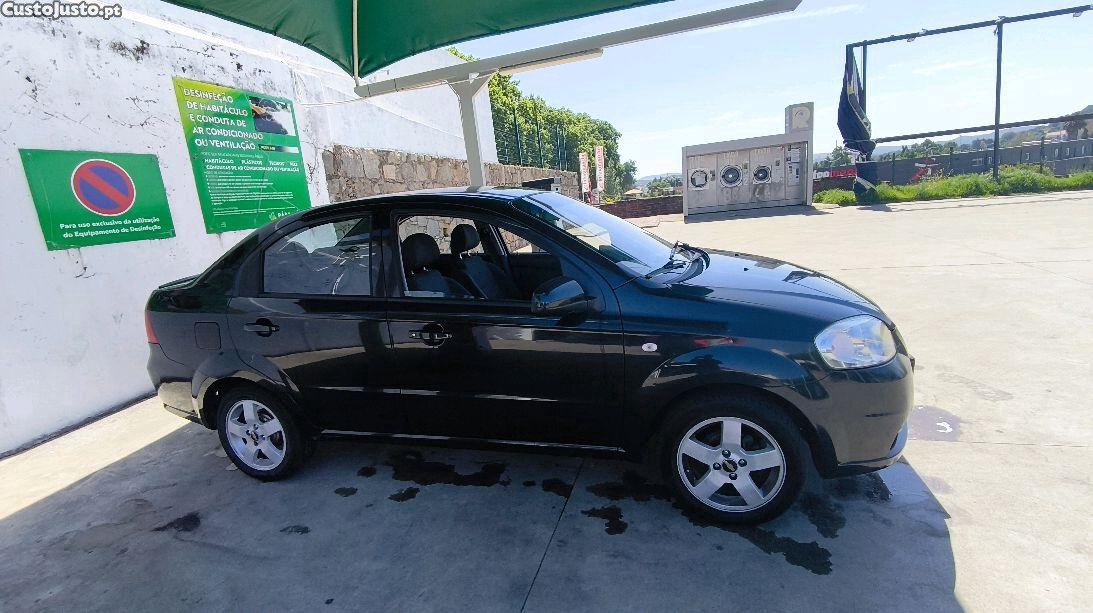 Chevrolet Aveo 1.2 — fotografia 3