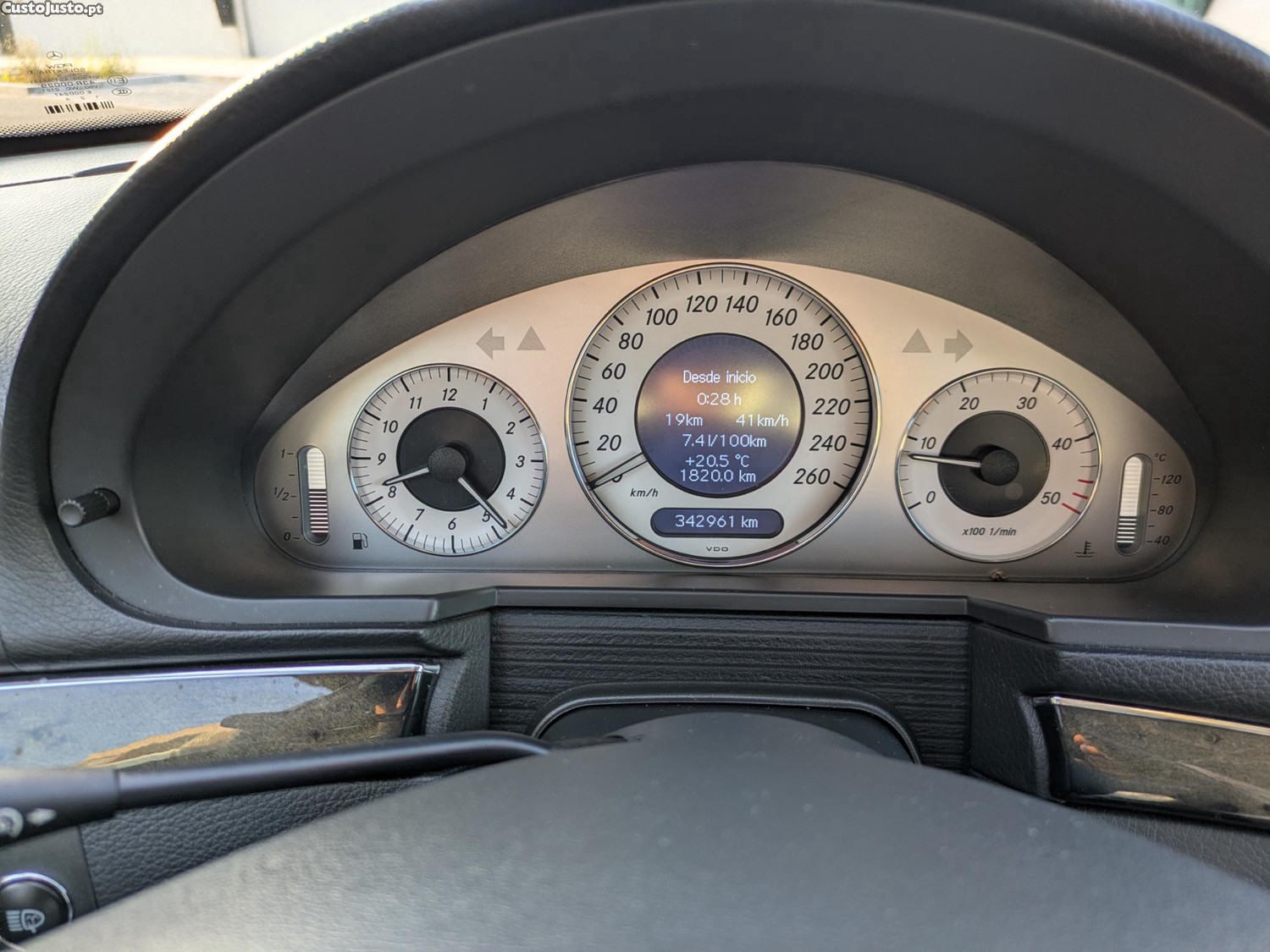 Mercedes-Benz Classe E AVANTGARDE — fotografia 7