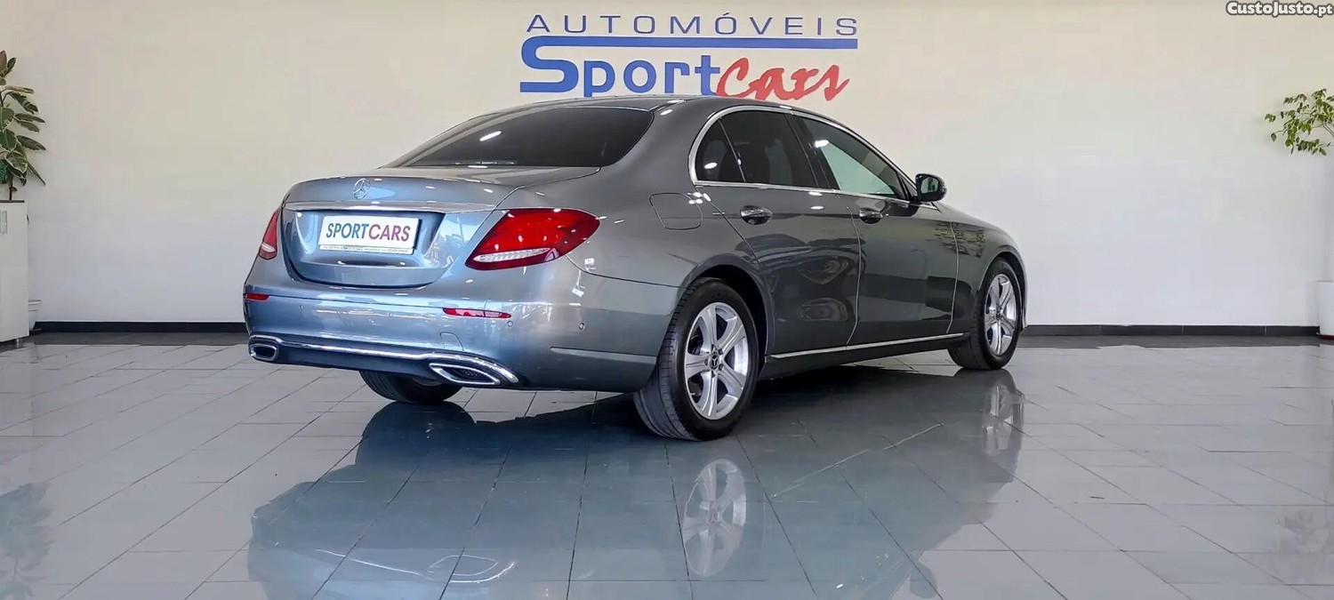 Mercedes-Benz E 220 d Avantgarde — fotografia 30