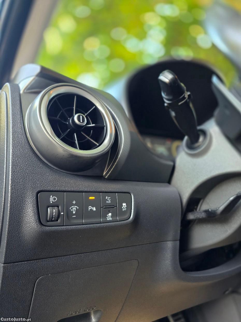 Hyundai Kauai 64.8 kWh Premium — fotografia 5