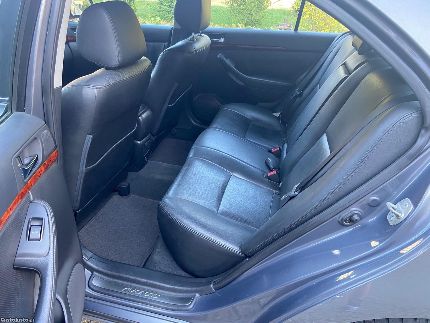 Toyota Avensis D4D 2.0 TD — fotografia 5