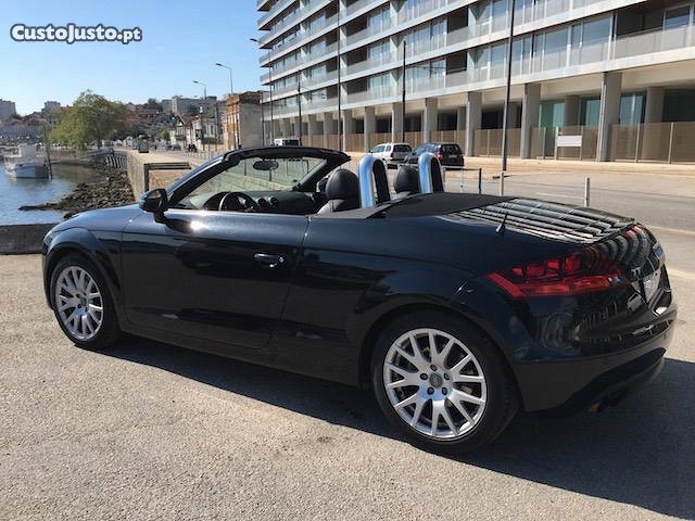 Audi TT 2.0 TFSI Cabrio — photo 4