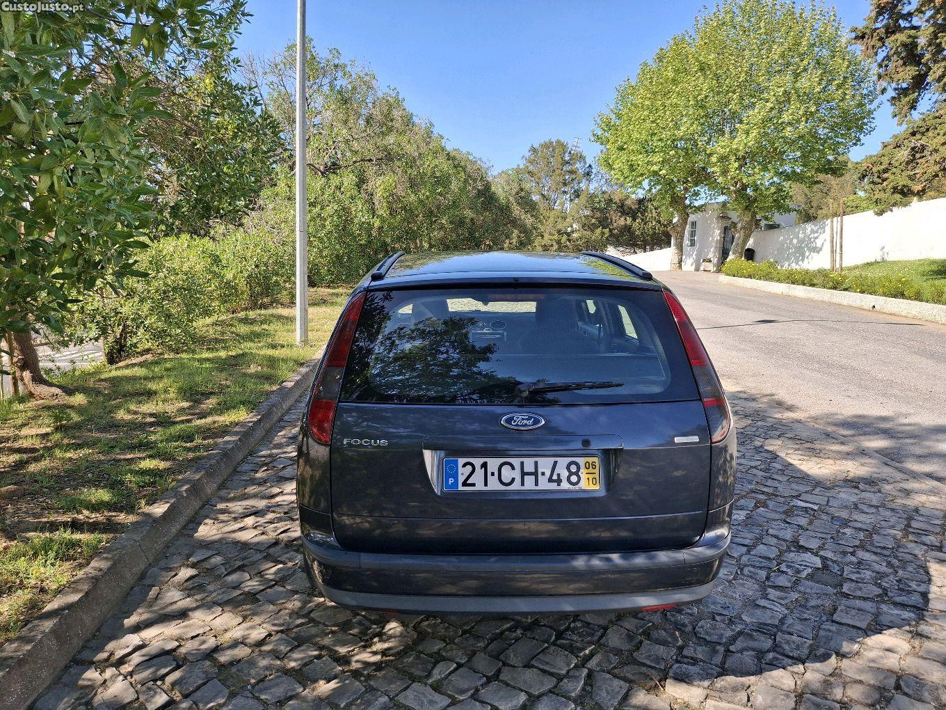Ford Focus 1.6 TDCI Titanium — fotografia 7