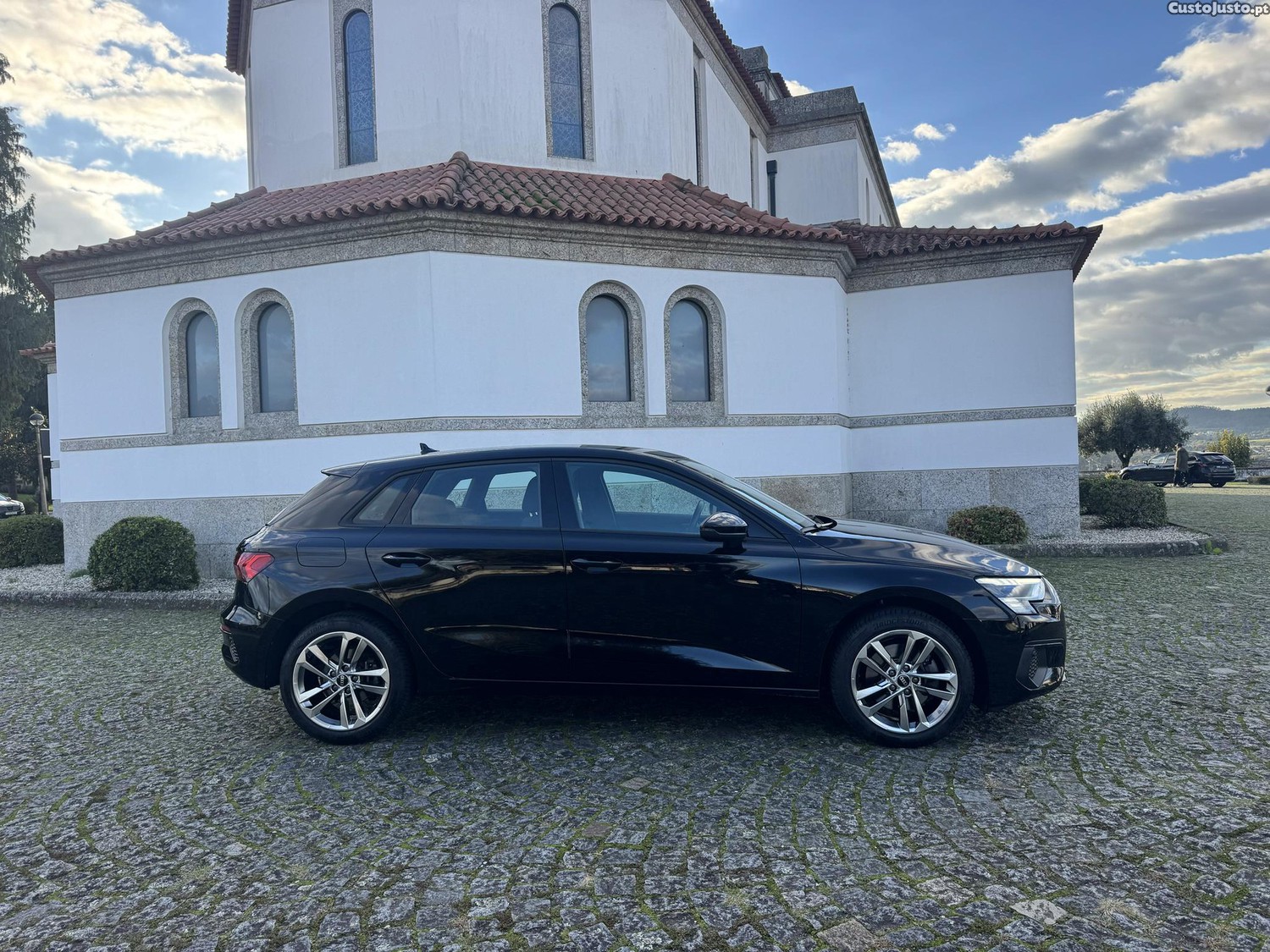Audi A3 E-tron - 21 — photo 3