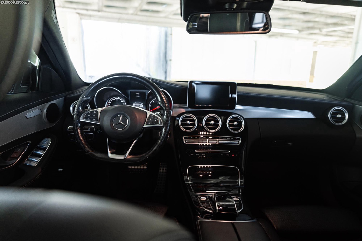 Mercedes-Benz C 220 CDI AMG Line — fotografia 5