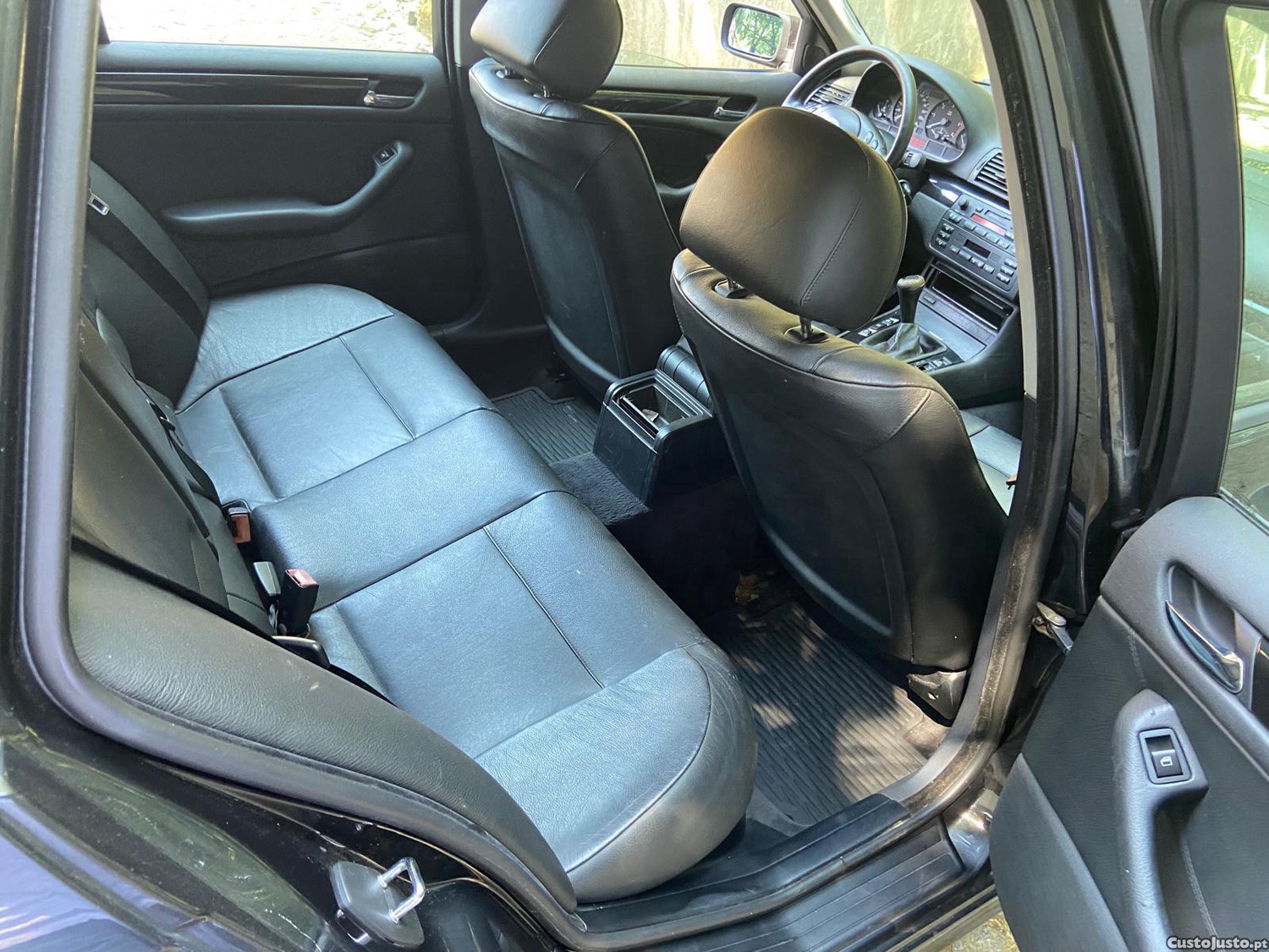 BMW 320 D Touring — fotografia 6