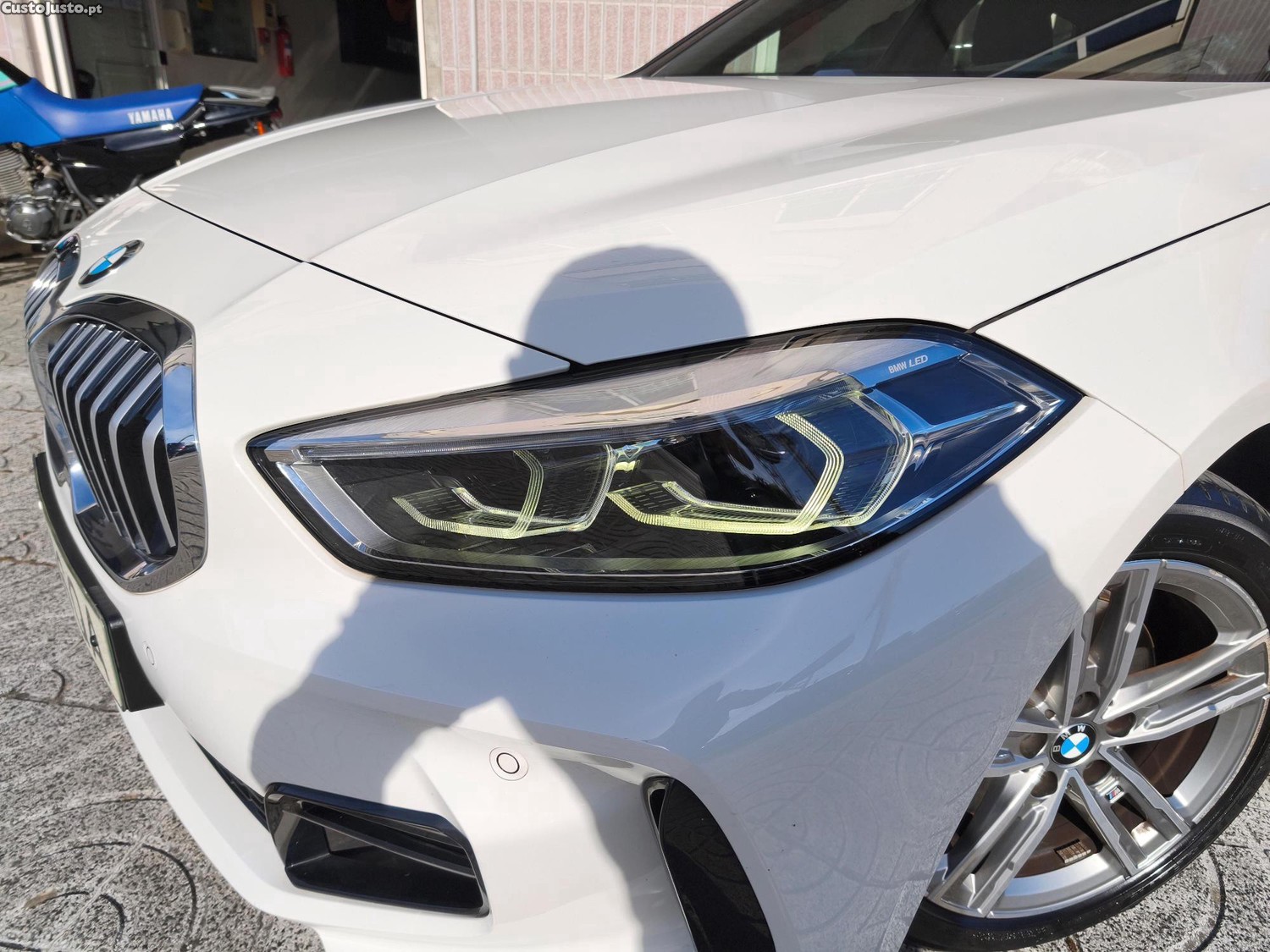 BMW 116 d Pack M 32 mil kms — fotografia 3